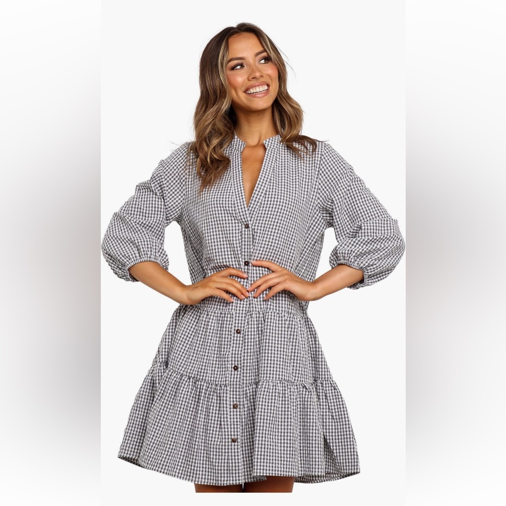 Petal & Pup
Daria Print Tiered Dress